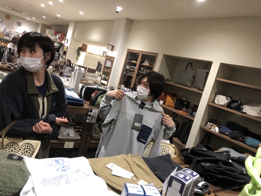清水茜里選手と松本愛希穂選手
